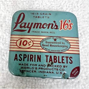 Vintage Laymon&#39;s 16s Aspirin Tin Pocket Purse Box 1 3/4 x 1 3/4 x 1/4 inch