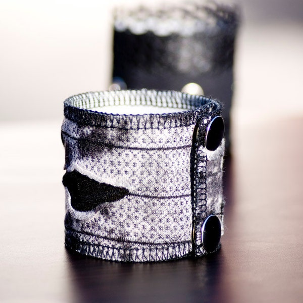 LAST ONE-Thrash Wrist Cuff