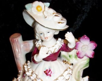 Welsh porcelaine lady traditionnelle poupée souvenir d'ornement au pays de galles costume chine Welsh porcelaine lady traditionnelle poupée souvenir d'ornement au pays de galles costume chine