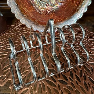 Victorian English Toast Rack  Holds 6 Silver Plate
