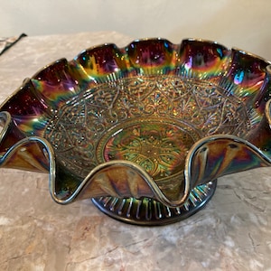 Fenton Persian Medallion In Amethyst Carnival Glass  Signed