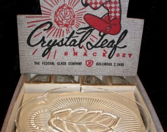 Hostess Set Crystal Leaf Party Set 2 Sets of 4