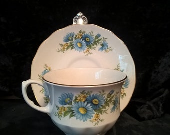 Cup & Saucer by Queen Anne, Bone Chine, Made in England