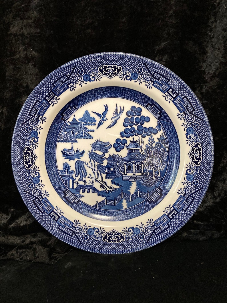 Johnson Bros. Blue Willow Plates Set of 6 Plus 1 Churchill Etsy