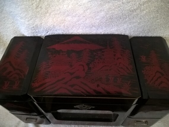 oriental music box