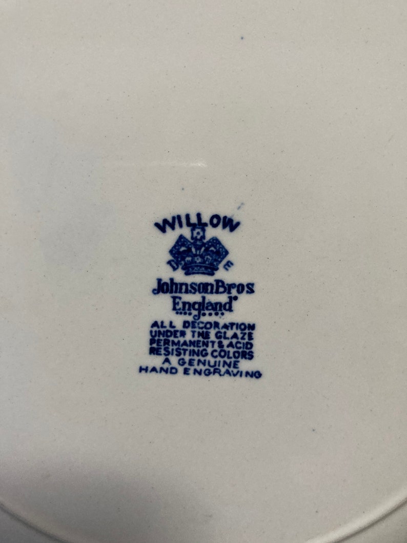 Johnson Bros. Blue Willow Plates Set of 6 Plus 1 Churchill Etsy