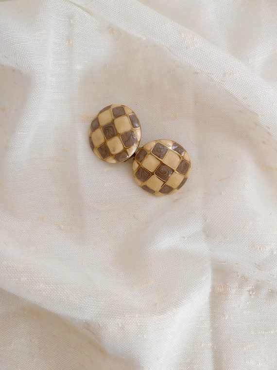 Vintage Marbleized Checkered Clip-ons