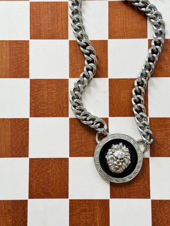 Silver Lion Necklace | Length: 16"