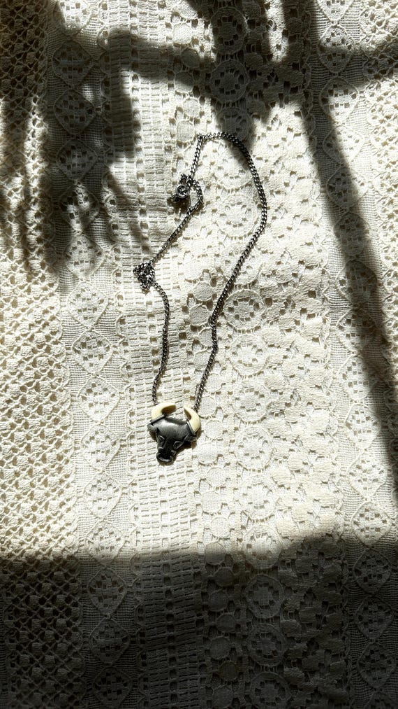 1970s Silver Taurus Bull Zodiac Avon Necklace | Length: 19"