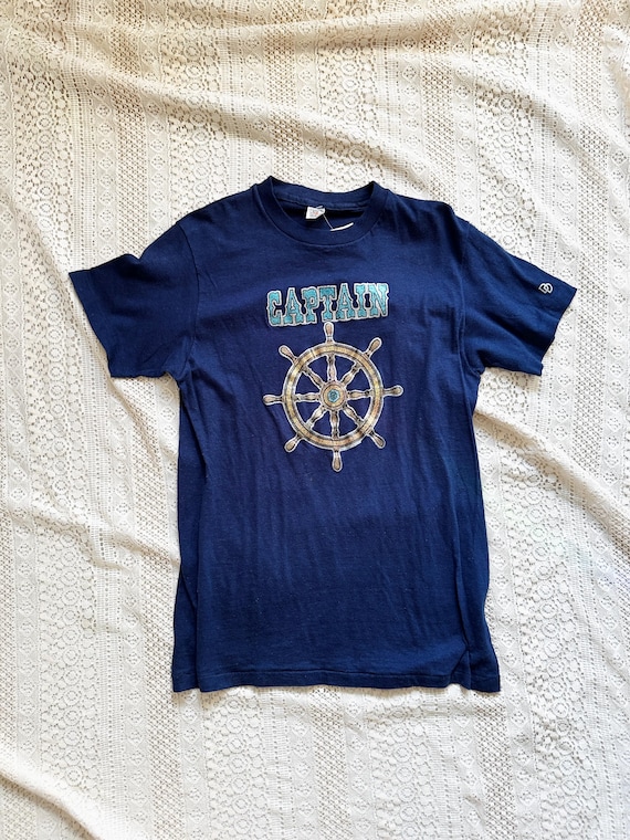 1970s Heat Press Captain Tee | Size M