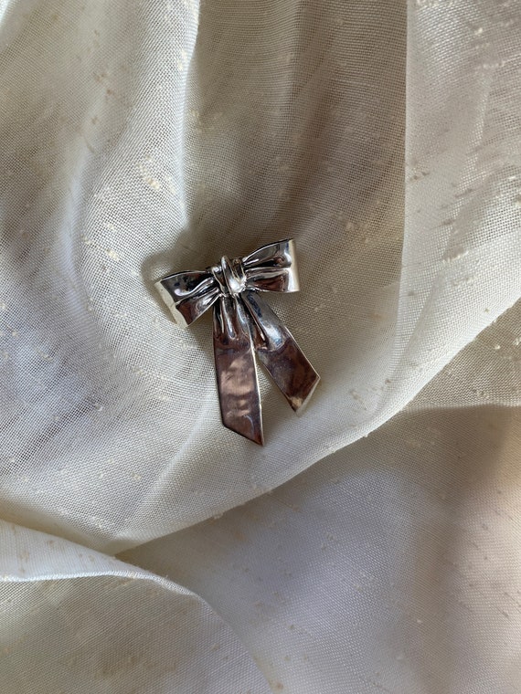 Vintage Sterling Bow Pin Brooch