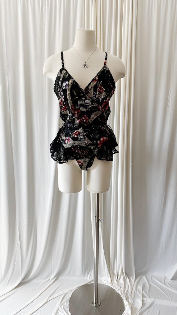 1980s Victoria Secret Gold Label Ruffle Teddy | Size M