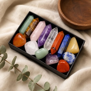 7 Chakra Crystal Point Set, Naturheilstein-Sammlung für Meditation, Reiki Energie Dekor und spirituelle Geschenkbox