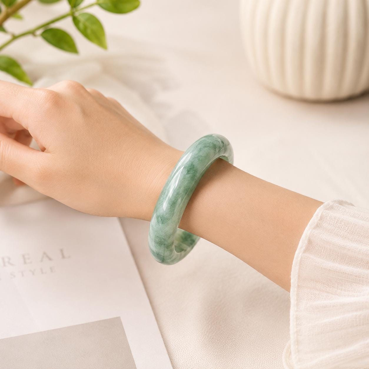 緑の石のバングル - Etsy 日本