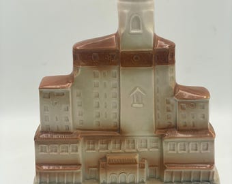1968 Jim Beam Broadmoor karaff, 50-årsjubileumsflaska från Regal China Bourbon (Colorado Hotel samlarobjekt)