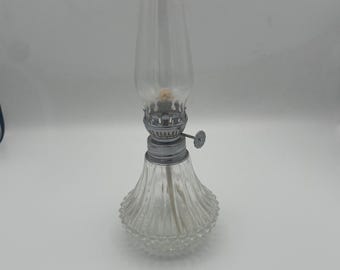 Vintage Diamant Schliff Glas Öl Lampe - Lamplight Farms Petite Petroleum Kammer Lampe