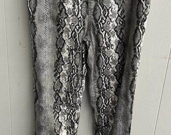 Rampage Skinny Jeans. Black Snakeskin Look. Button Fly. Size 28 Waist. NWT