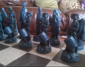 American War of Independence Stonecast Chess Set - Redcoats vs Bluecoats - 4th of July