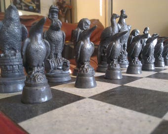 Large British Birds Chess Set of Blade Runner Fame in Slate Grey and Mellow Ivory