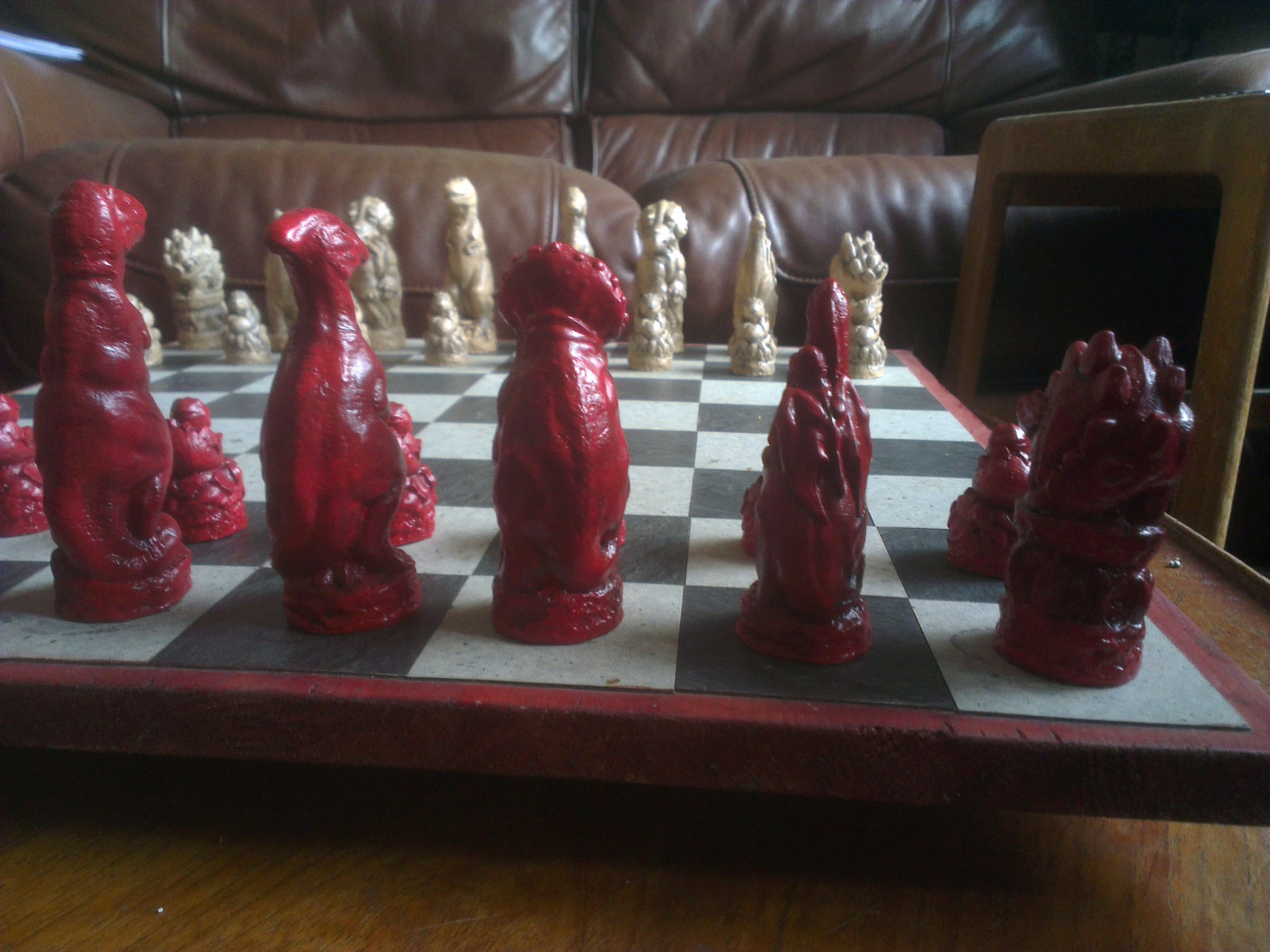 Prehistoric Stonecast Dinosaur Chess Set With Two Extra Queens 