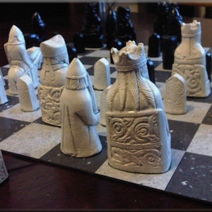 Isle of Lewis Chess Set Classic Jet Black and Two Extra Queens with optional Vinyl Chess Board image 4