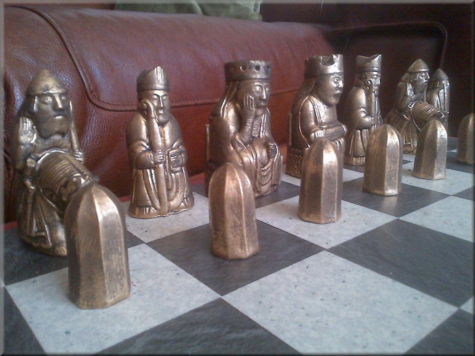 Короли в шахматах с острова Льюис