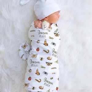 Creepy Bugs Baby Name Swaddle, Boy Bugs Blanket, Bugs Receiving Blanket, Baby Shower Gift, Custom Creepy Crawlers Blanket, Boy Blanket,