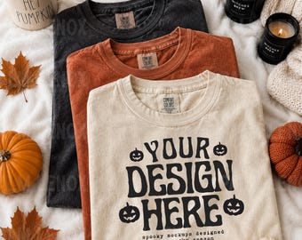 Elfenbeinfarbenes Herbst-Mockup (Komfortfarben), Halloween-T-Shirt-Mockup, gefaltetes Hemd-Mockup, Halloween-Mockup, Halloween C1717, Herbst C1717 Elfenbein (Flatlay)