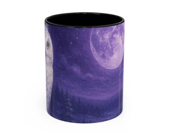 Schneeeule unter dem violetten Mond | Mystische Nacht Kunstdruck | Tasse