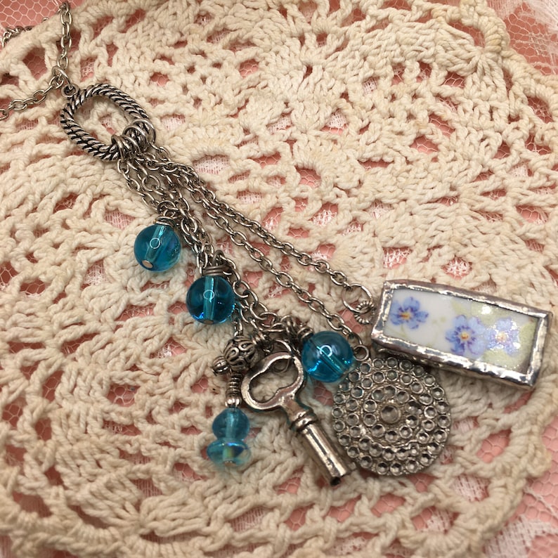 Broken China Dangle Necklace Blue