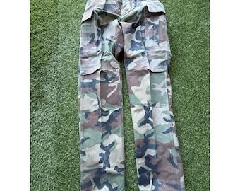 ウッドランド迷彩柄戦闘ズボン サイズS×ロング