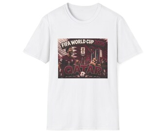 FIFA World Cup Qatar grafisk t-shirt | Fotbollsarena, spelare, trofé