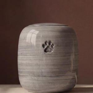 Ceramic urn for pet ashes - minimal and elegant design - made in Italy Gray
