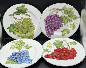Vintage American Atelier Vineyard 5039 Grapes Salad/Dessert Plates - Set of 4