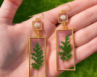 Botanical Fern & Blossom Statement Earrings, Real Pressed Greenery and White Flowers, Nature-Inspired Resin Earrings