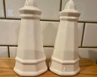 Pfaltzgraff White Octagonal Salt and Pepper Shakers | Lighthouse Form | Restaurant Ware Style | Farmhouse Kitchen | Cottage Table