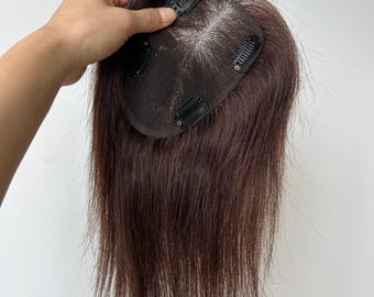 Peluca postiza de cabello humano real, color marrón oscuro, con clip, base monofilamento de 5.5 x 3.5 pulgadas.
