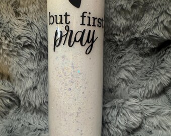 Vaso con purpurina: Vaso de resina personalizado "Pero primero, reza"