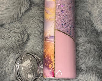 Vaso térmico de 20 oz hecho a mano con purpurina y resina epoxi efecto mármol / Vaso delgado de resina personalizado / Vaso térmico de viaje de acero inoxidable