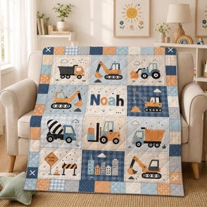 Coperta per neonati personalizzata a tema cantiere: biancheria da letto in stile patchwork con escavatore e camion ribaltabile.