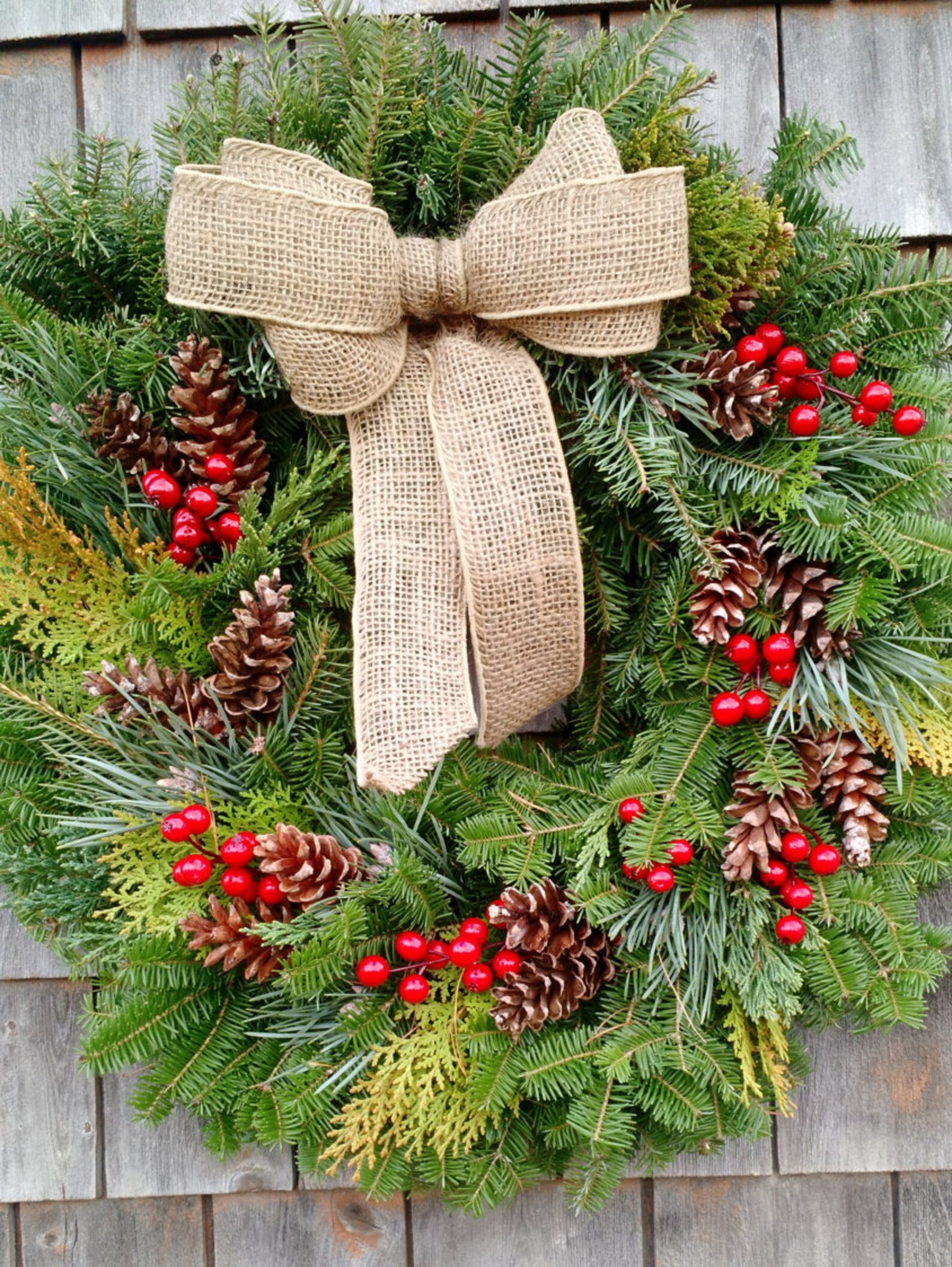 Fresh Maine Christmas Wreath With Faux Holly Berries Etsy