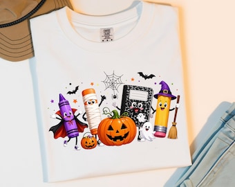 Camiseta de Halloween para profesores, Camiseta divertida de Comfort Colors para profesores, Regalo de vuelta al cole, Camiseta para profesores de preescolar con útiles escolares, Camiseta espeluznante