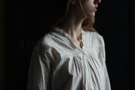 Antique Victorian cotton night gown, Small