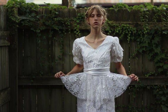 Vintage 80s does 30s white Spring wedding dress, X