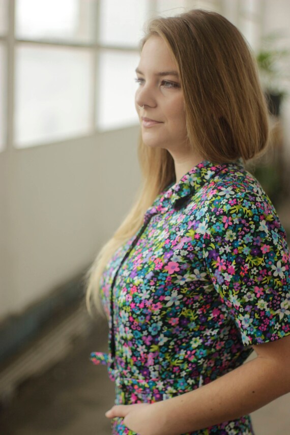 Vibrant psychedelic 60s print dress, Medium