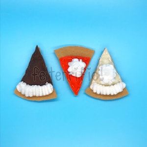 Handmade Felt Thanksgiving Pie Mini Ornaments
