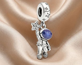 Astronaut Dangle Charm, S925 Sterling Silver Space Charm, Galaxy Astronaut Pendant Bead, Compatible with Pandora Bracelets, Gift for Her