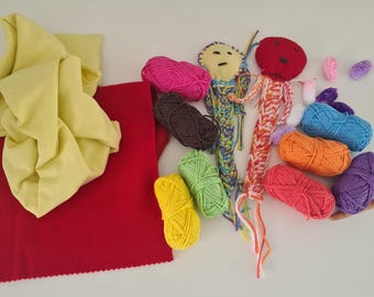¡Conoce al nuevo y colorido compañero de tu bebé! Si bien el mundo está lleno de tonos pastel apagados, los bebés anhelan colores vibrantes y texturas para explorar.