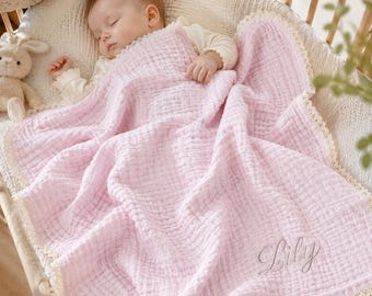 Couverture pour bébé personnalisée en mousseline avec nom, couverture pour nouveau-né en gaze de coton 100 %, cadeau de baby shower en dentelle à volants, cadeau pour nouveau bébé