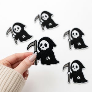 Halloween Grim Reaper Iron OnPatch,SpookyEmbroideredGhost Skull Applique for Hats Bags Jackets and Clothes, Horror DIY Sewing Patch,Set of10
